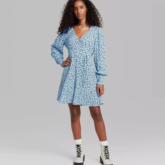 Wild Fable Target Light Blue Floral A-Line Faux Wrap Dress Size Medium - Picture 1 of 11